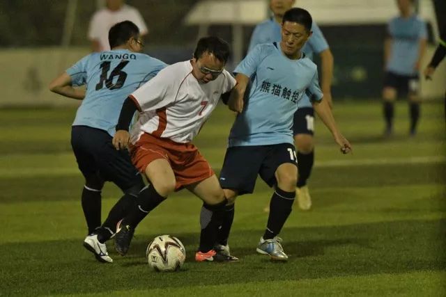 没有退路！马刺G6首发：文班亚马 尚帕尼 瓦塞尔 卡斯尔 福克斯