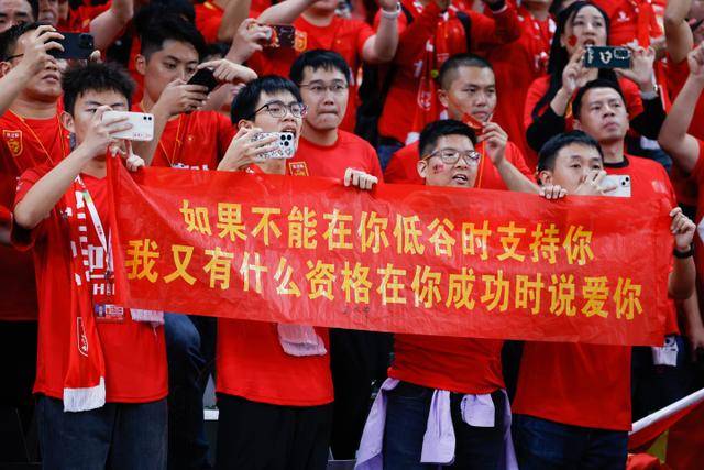 省十八运皮划艇激流回旋比赛收官